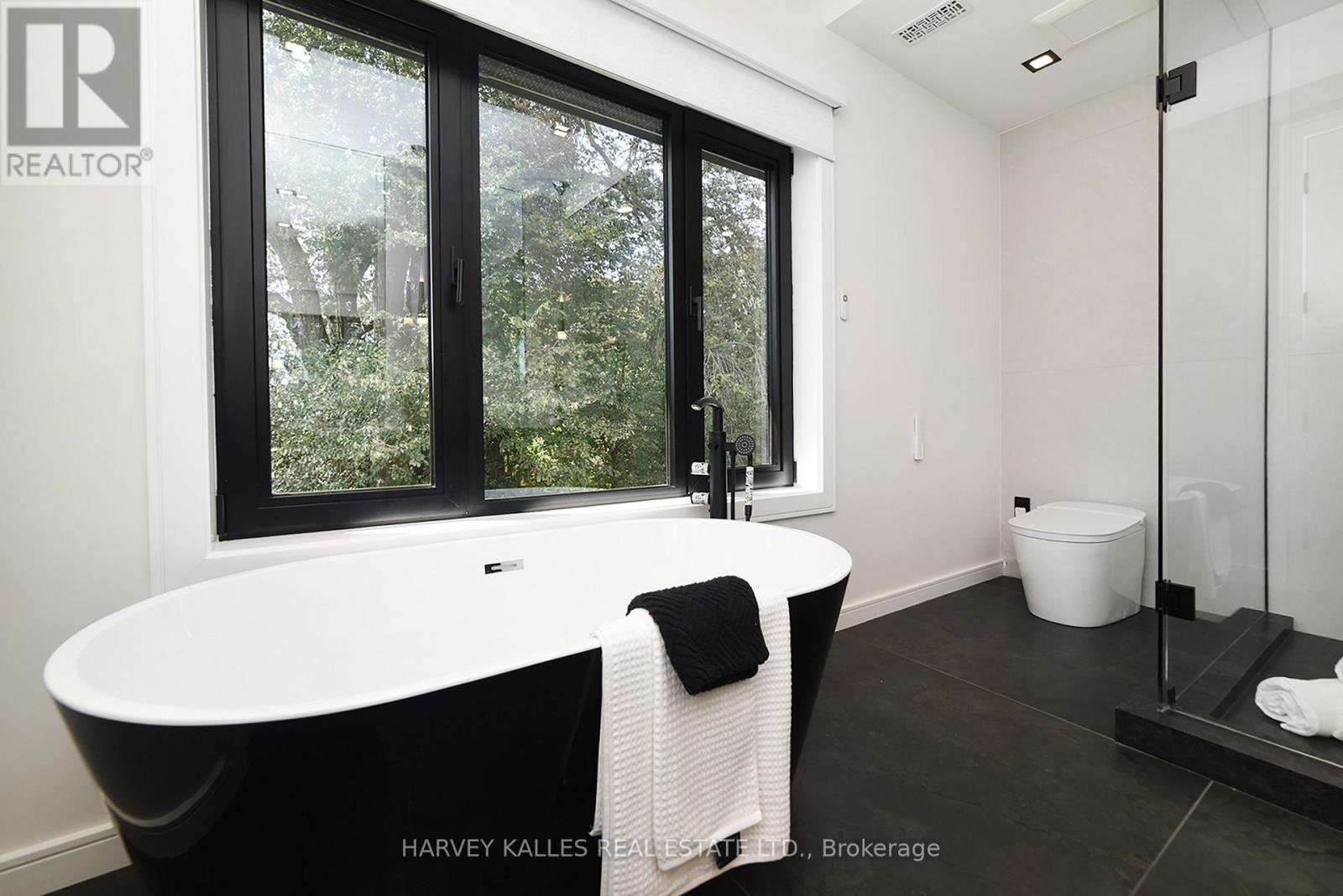 110 Mona Drive, Toronto, Ontario  M5N 2R4 - Photo 29 - C13773066