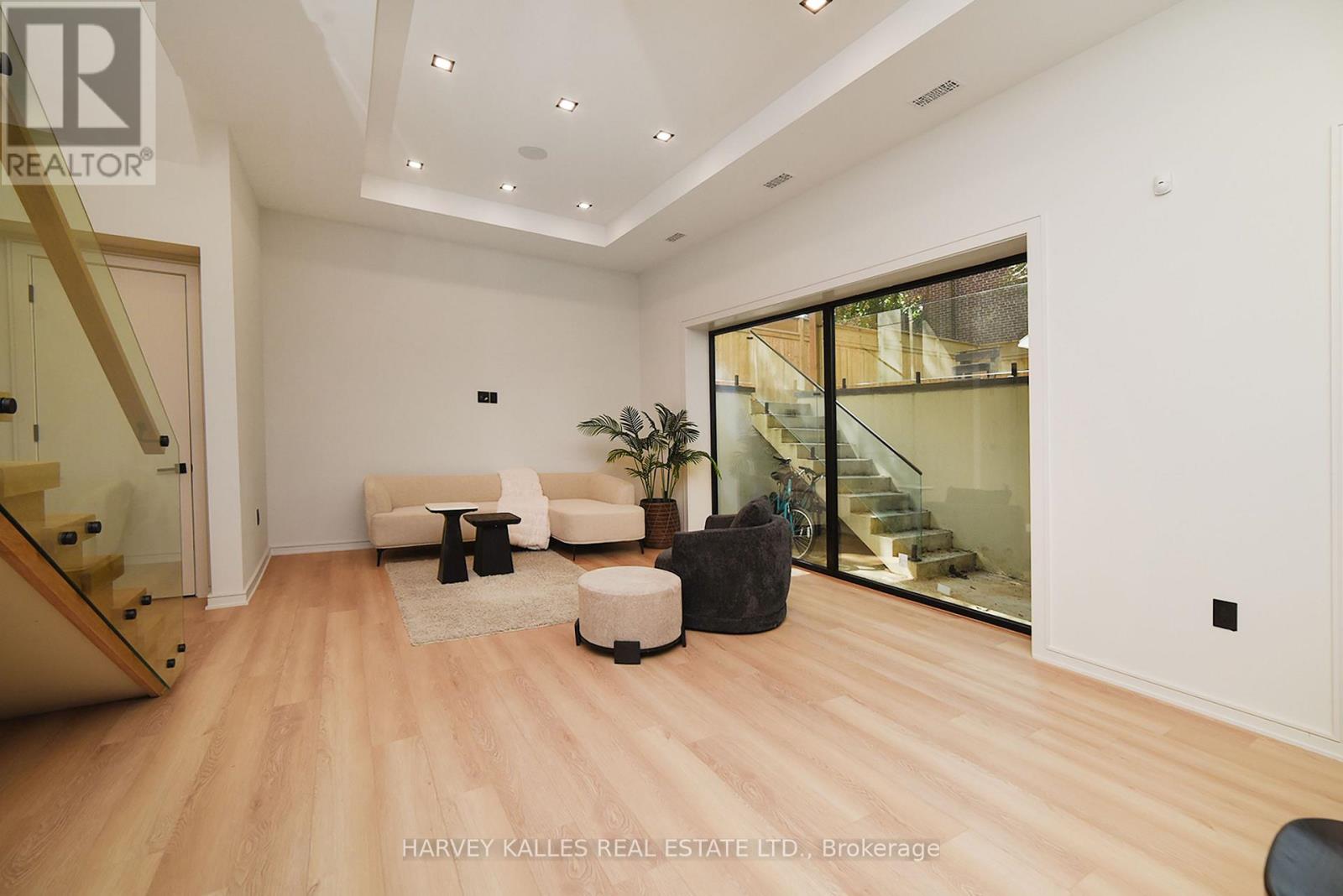 110 Mona Drive, Toronto, Ontario  M5N 2R4 - Photo 41 - C13773066