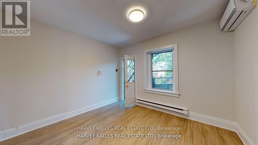 6 - 1065 Bathurst Street, Toronto, Ontario M5R 3G8 - Photo 2 - C13773214