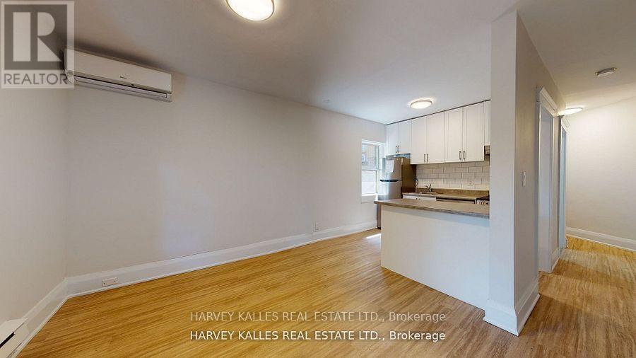 6 - 1065 Bathurst Street, Toronto, Ontario M5R 3G8 - Photo 3 - C13773214