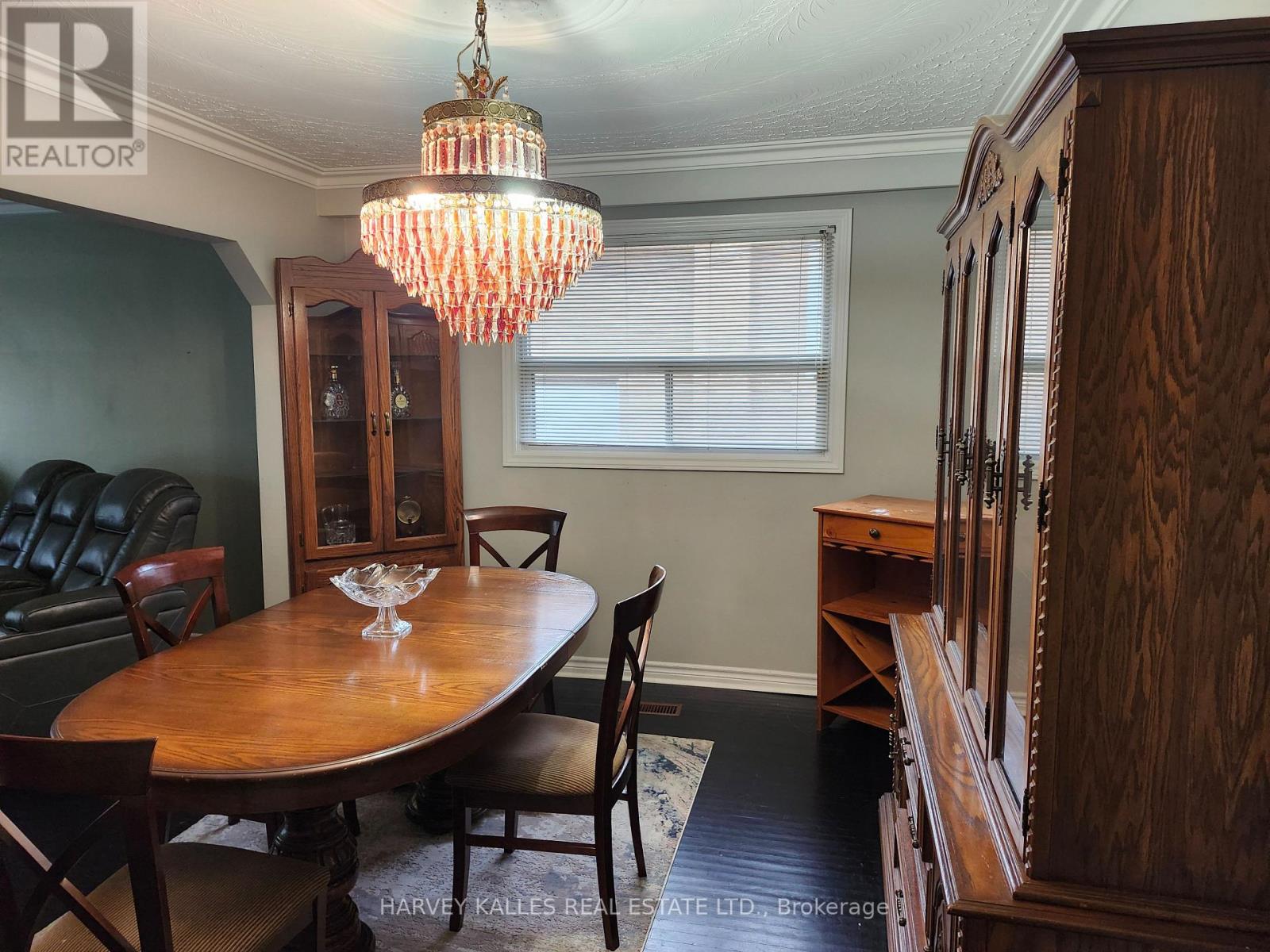 2379 Hensall Street, Mississauga, Ontario L5A 2T1 - Photo 6 - W13774704