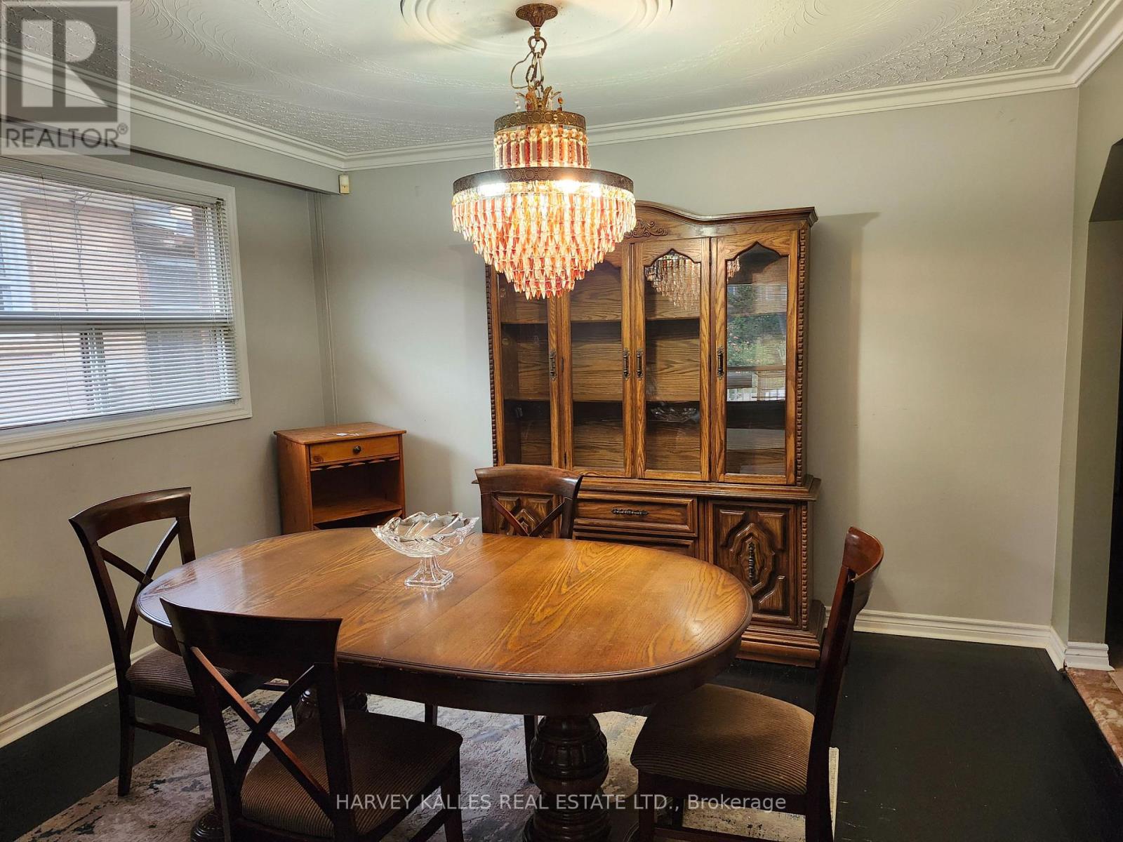 2379 Hensall Street, Mississauga, Ontario L5A 2T1 - Photo 8 - W13774704