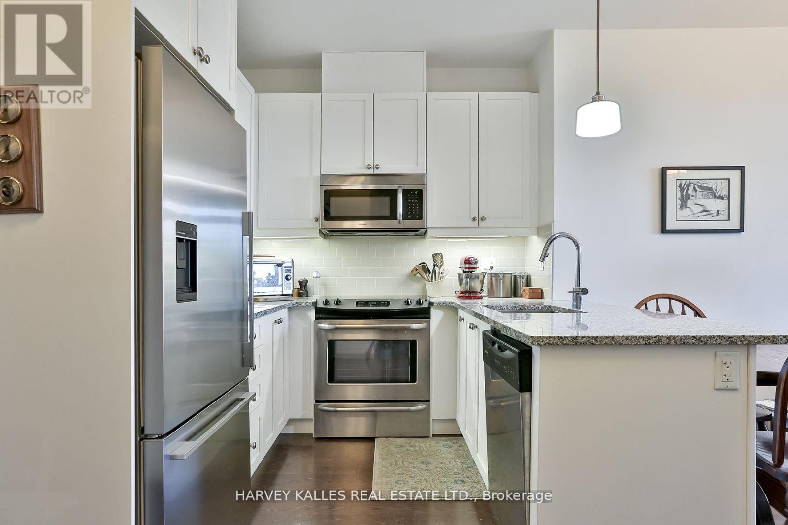 502a - 15277 Yonge Street, Aurora, Ontario  L4G 1Y3 - Photo 3 - N13775704