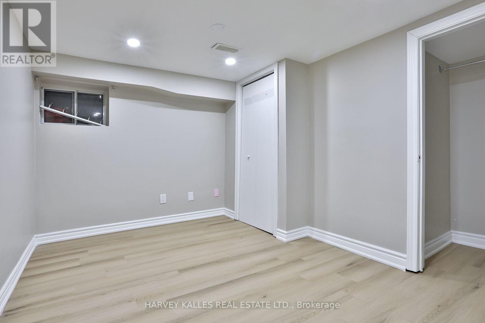 1239 Jane Street, Toronto, Ontario M6M 4X9 - Photo 21 - W13775724