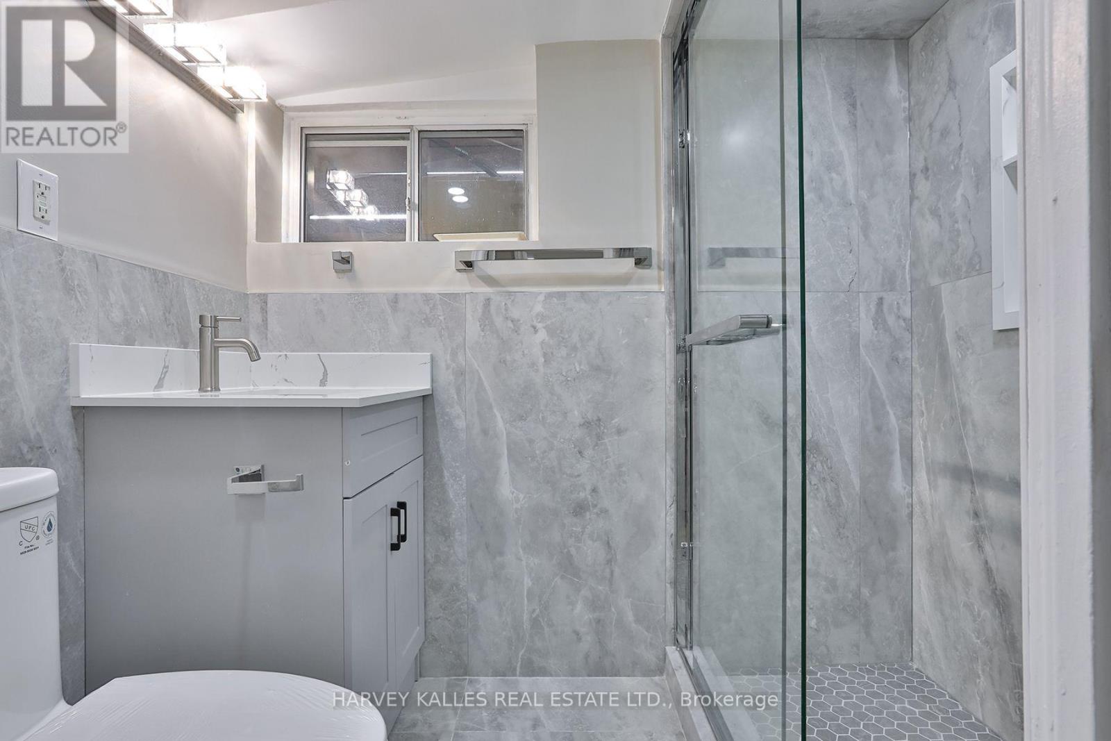 1239 Jane Street, Toronto, Ontario M6M 4X9 - Photo 23 - W13775724