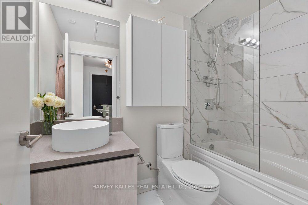 510 - 151 Avenue Road, Toronto, Ontario  M5R 0B8 - Photo 16 - C13778976
