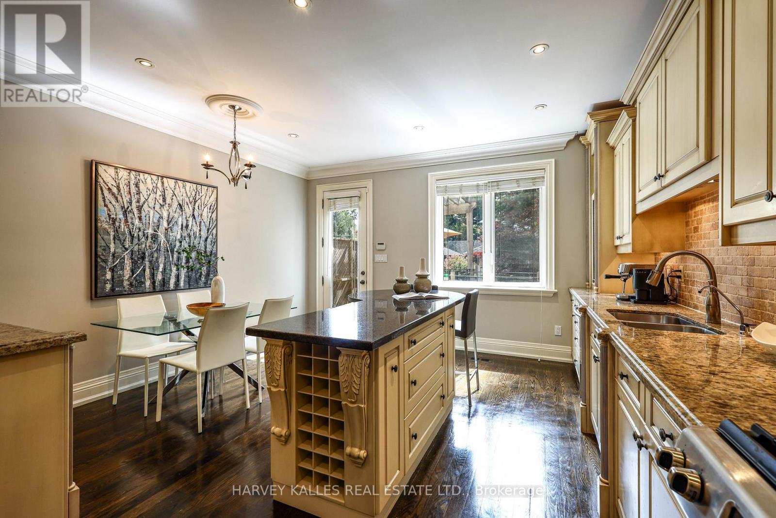 599 Woburn Avenue, Toronto, Ontario M5M 1M2 - Photo 12 - C13779050