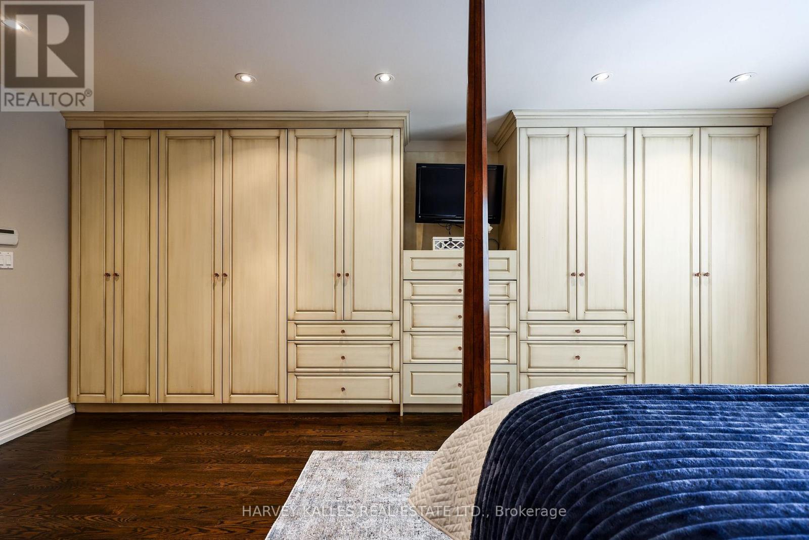 599 Woburn Avenue, Toronto, Ontario M5M 1M2 - Photo 20 - C13779050
