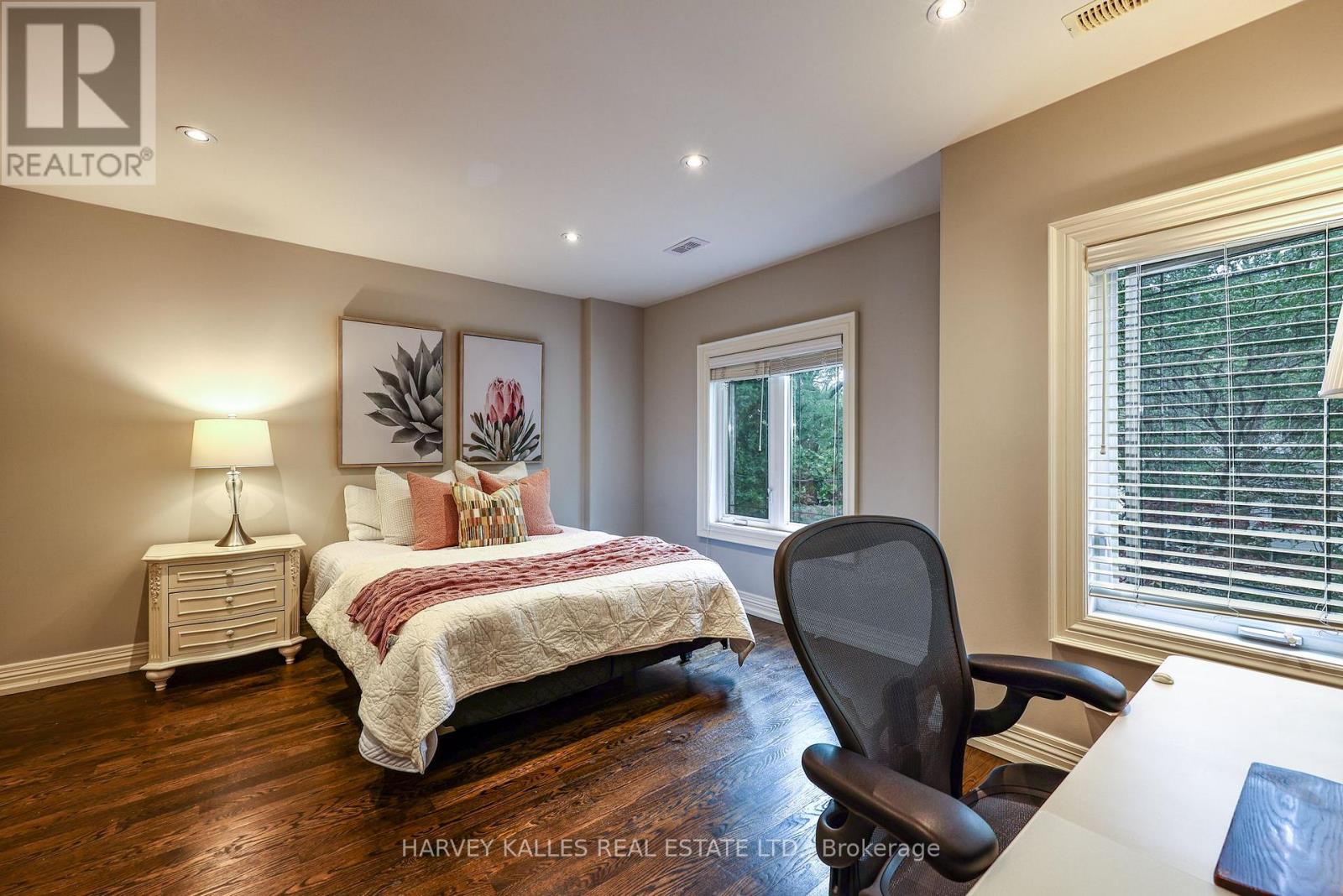 599 Woburn Avenue, Toronto, Ontario M5M 1M2 - Photo 24 - C13779050