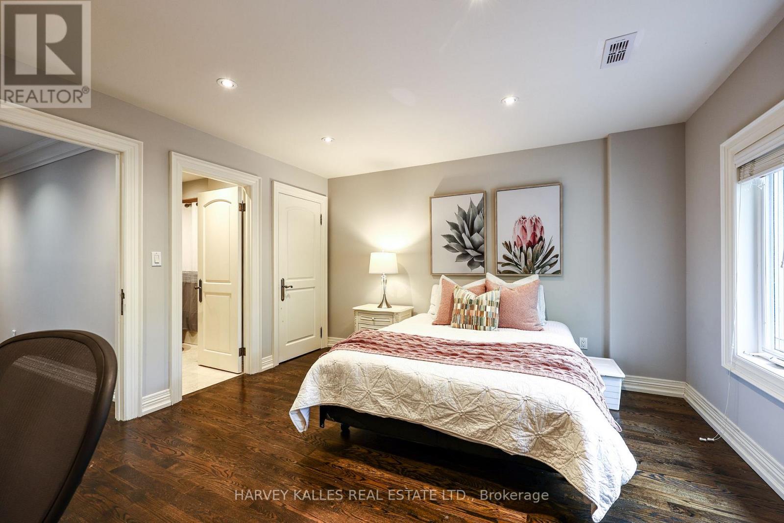 599 Woburn Avenue, Toronto, Ontario M5M 1M2 - Photo 25 - C13779050