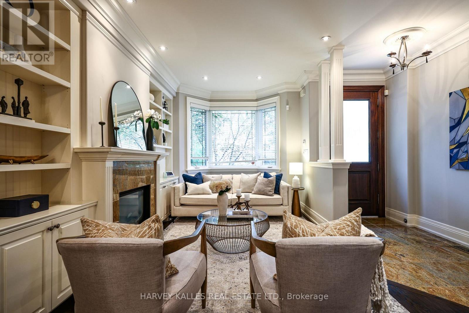 599 Woburn Avenue, Toronto, Ontario M5M 1M2 - Photo 4 - C13779050