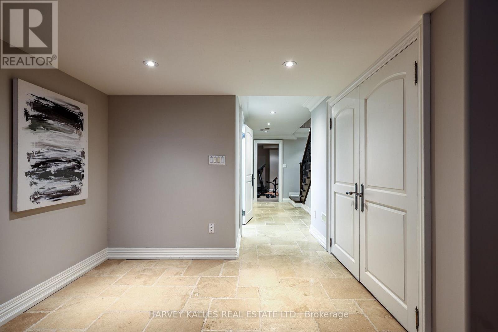 599 Woburn Avenue, Toronto, Ontario M5M 1M2 - Photo 42 - C13779050