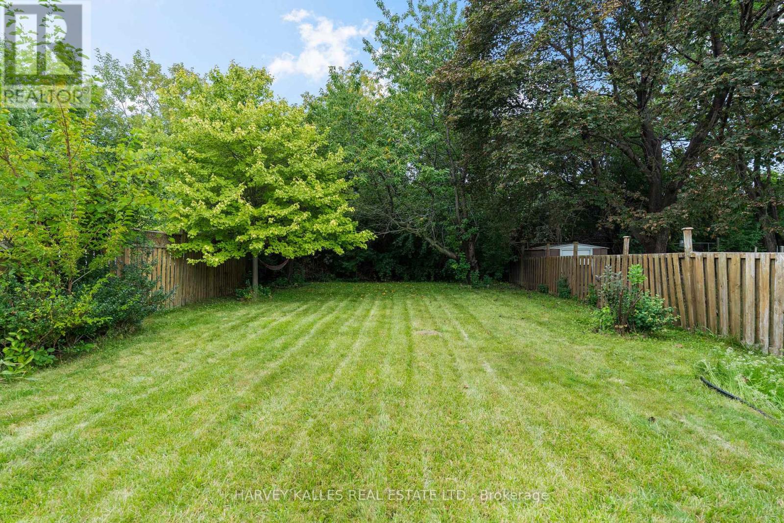 225 Hollyberry Trail, Toronto, Ontario M2H 2P3 - Photo 25 - C13779480