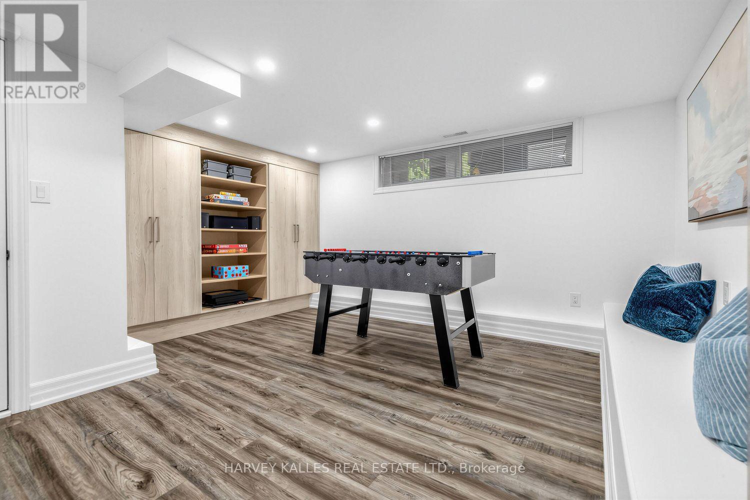487 Winnett Avenue, Toronto, Ontario M6C 3M6 - Photo 27 - C13780208