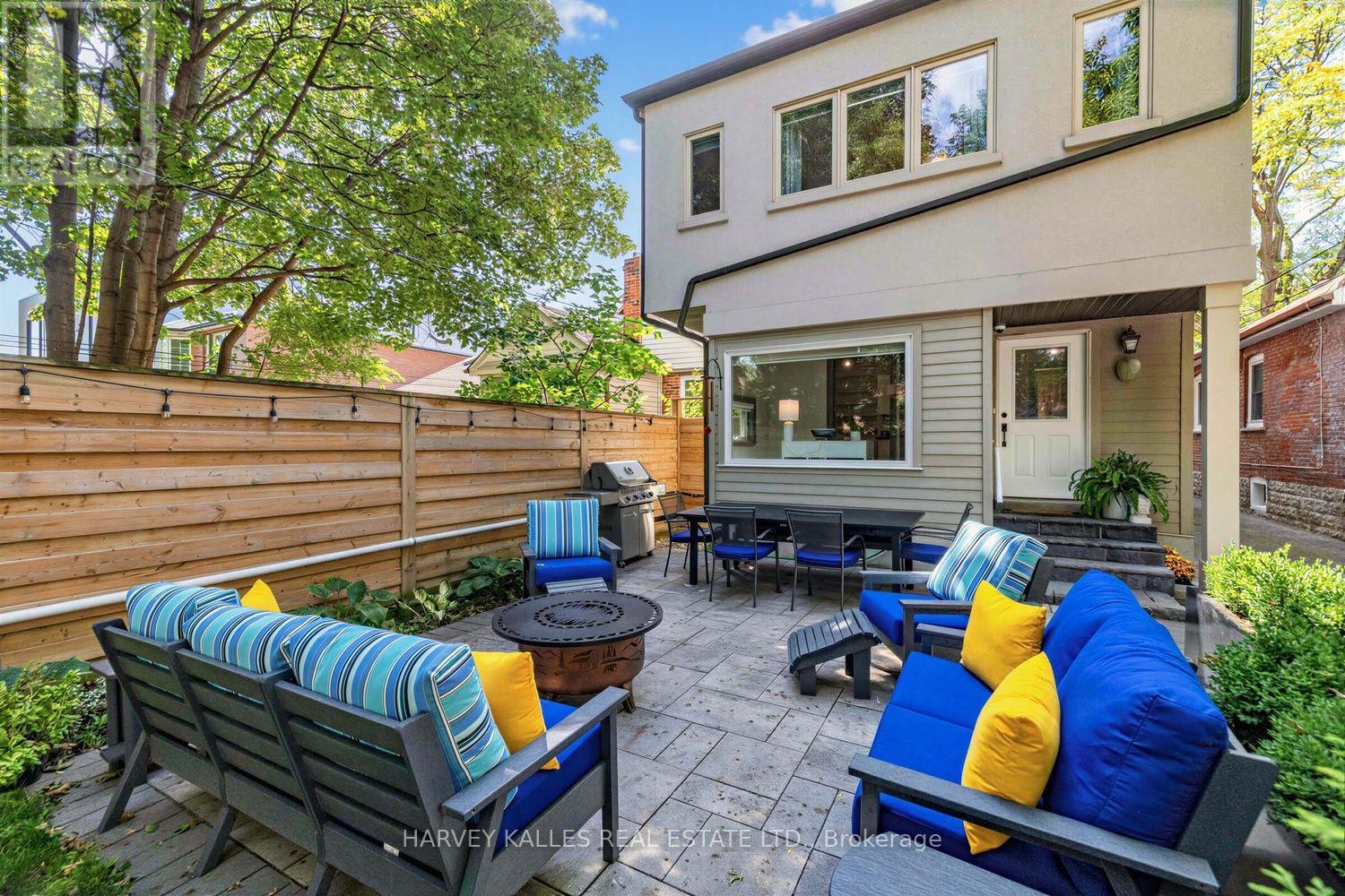 487 Winnett Avenue, Toronto, Ontario M6C 3M6 - Photo 29 - C13780208