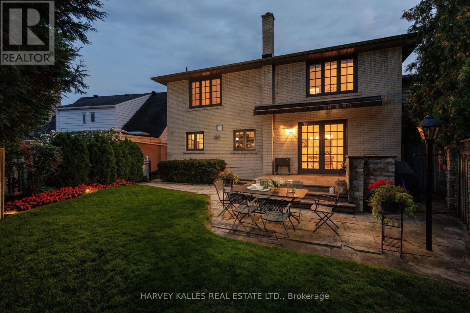 15 Moorehill Drive, Toronto, Ontario M4G 1A3 - Photo 45 - C13780272