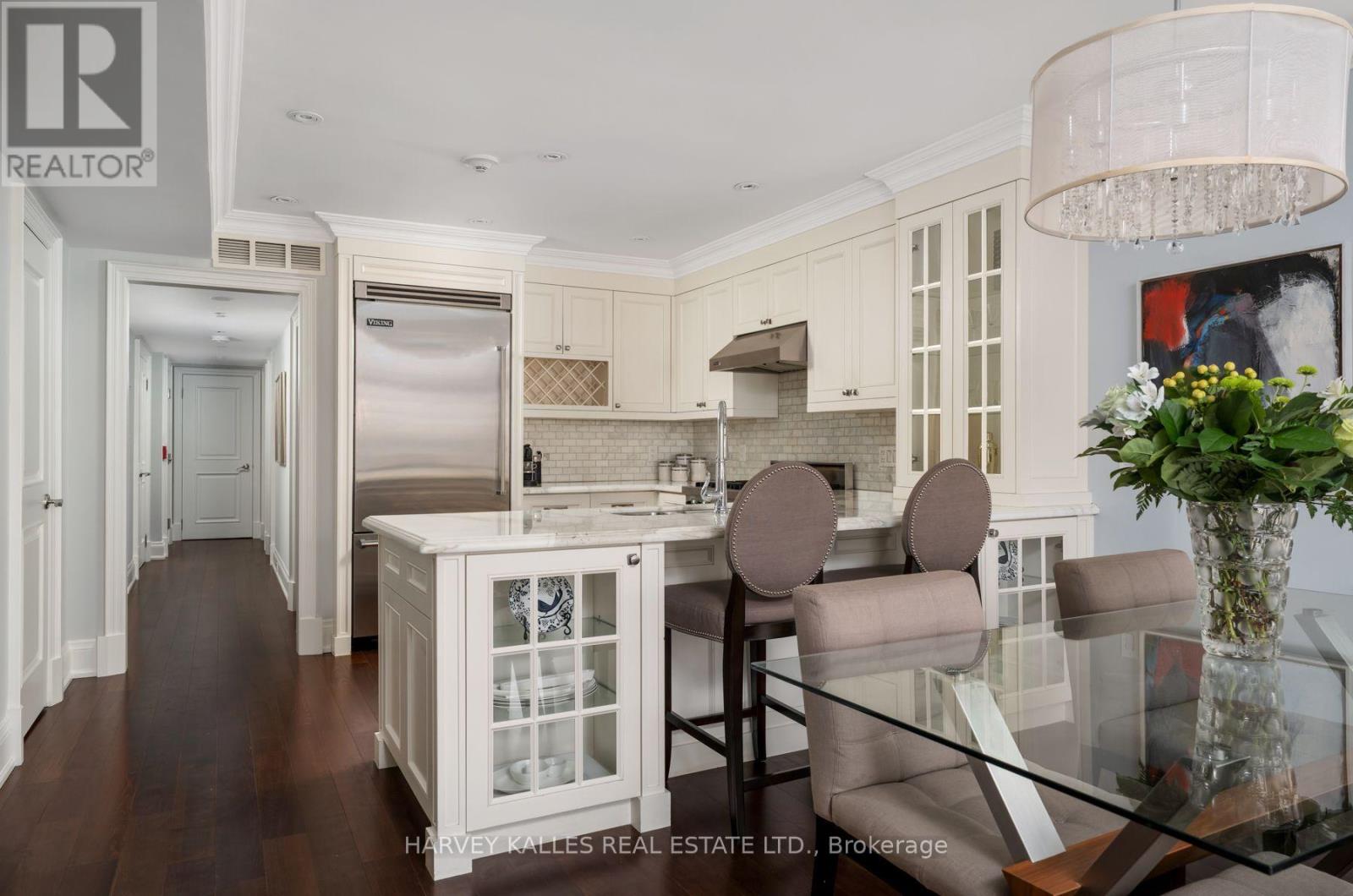 2d - 319 Lonsdale Road, Toronto, Ontario M4X 1X3 - Photo 12 - C13780666