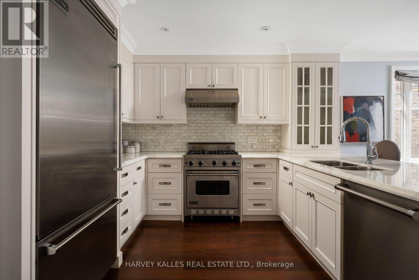 2d - 319 Lonsdale Road, Toronto, Ontario M4X 1X3 - Photo 14 - C13780666