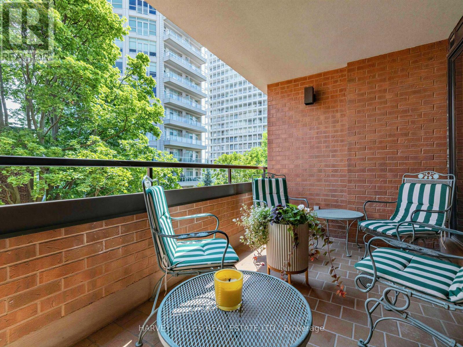 404 - 349 St. Clair Avenue W, Toronto, Ontario M5P 1N3 - Photo 28 - C13781572