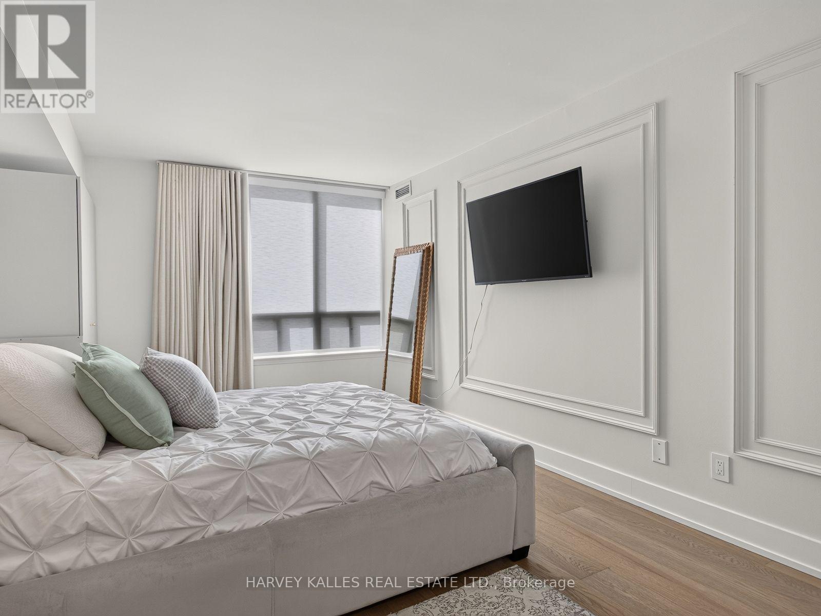 1004 - 8 Covington Road, Toronto, Ontario  M6A 3E5 - Photo 15 - C13782718