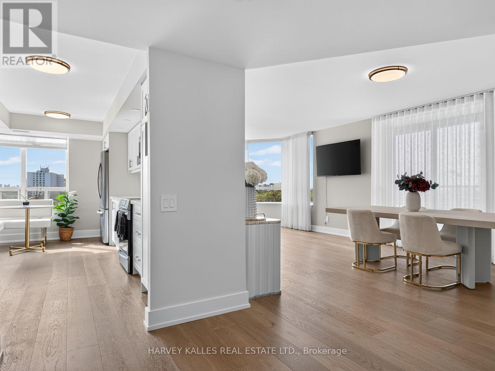 1004 - 8 Covington Road, Toronto, Ontario  M6A 3E5 - Photo 4 - C13782718