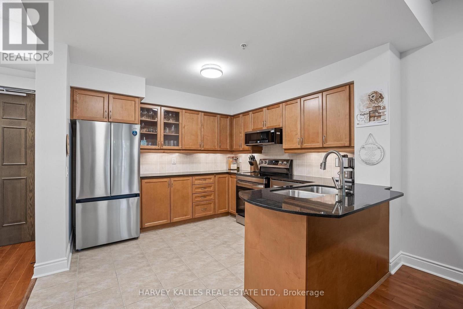 212 - 12 Rean Drive, Toronto, Ontario M2K 3C6 - Photo 10 - C13782754