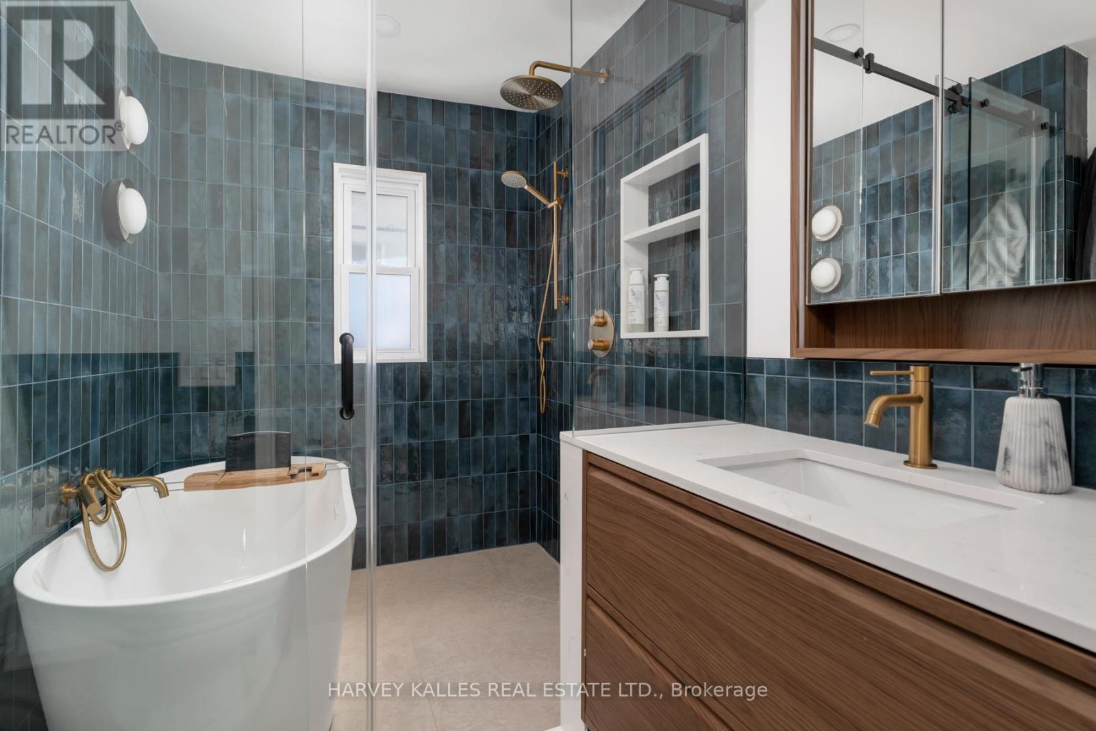 281 Lisgar Street, Toronto, Ontario M6J 3H1 - Photo 16 - C13782826
