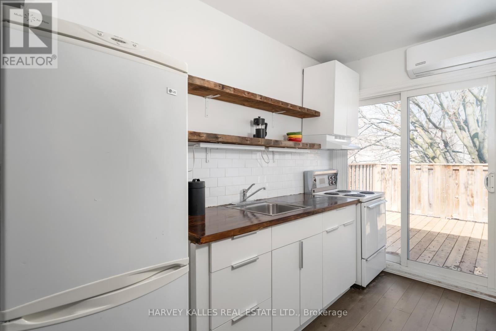 281 Lisgar Street, Toronto, Ontario M6J 3H1 - Photo 21 - C13782826