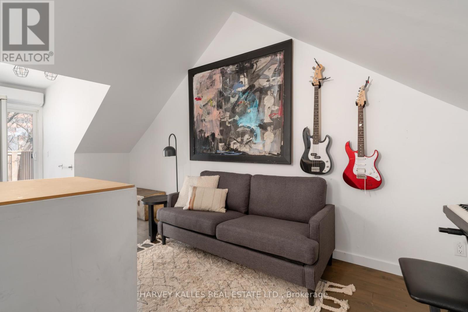 281 Lisgar Street, Toronto, Ontario M6J 3H1 - Photo 22 - C13782826
