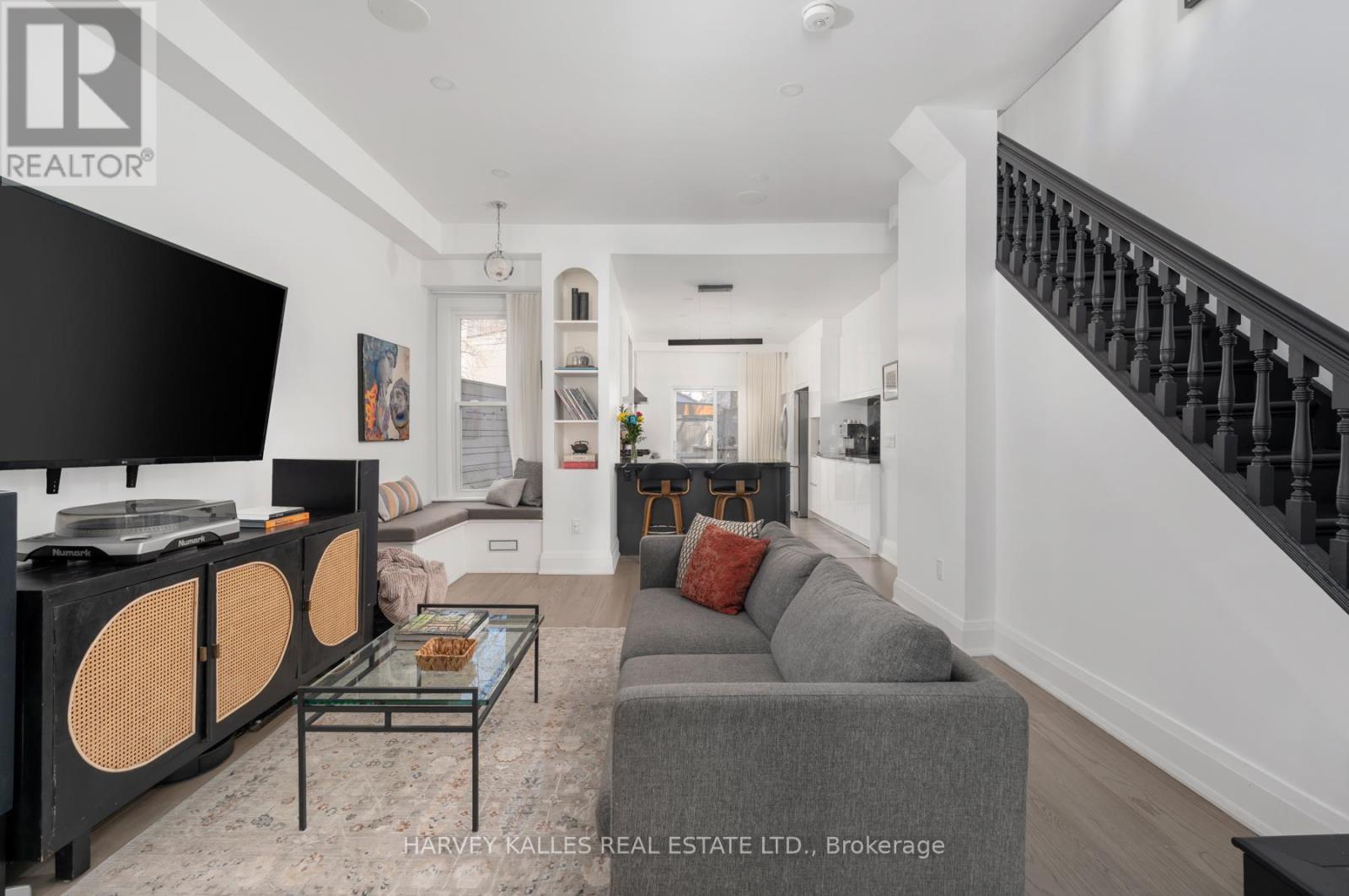 281 Lisgar Street, Toronto, Ontario M6J 3H1 - Photo 6 - C13782826