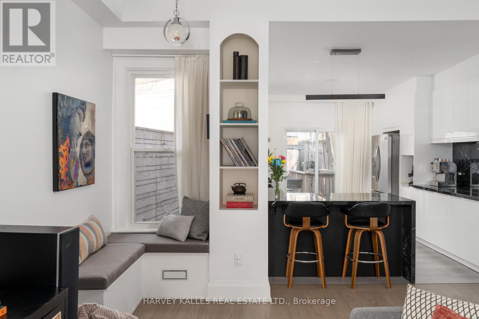 281 Lisgar Street, Toronto, Ontario M6J 3H1 - Photo 9 - C13782826