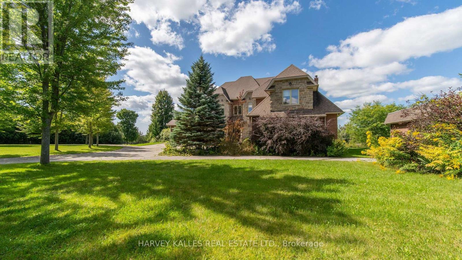 7472 Ashburn Road, Whitby, Ontario L1M 1L4 - Photo 3 - E13783510