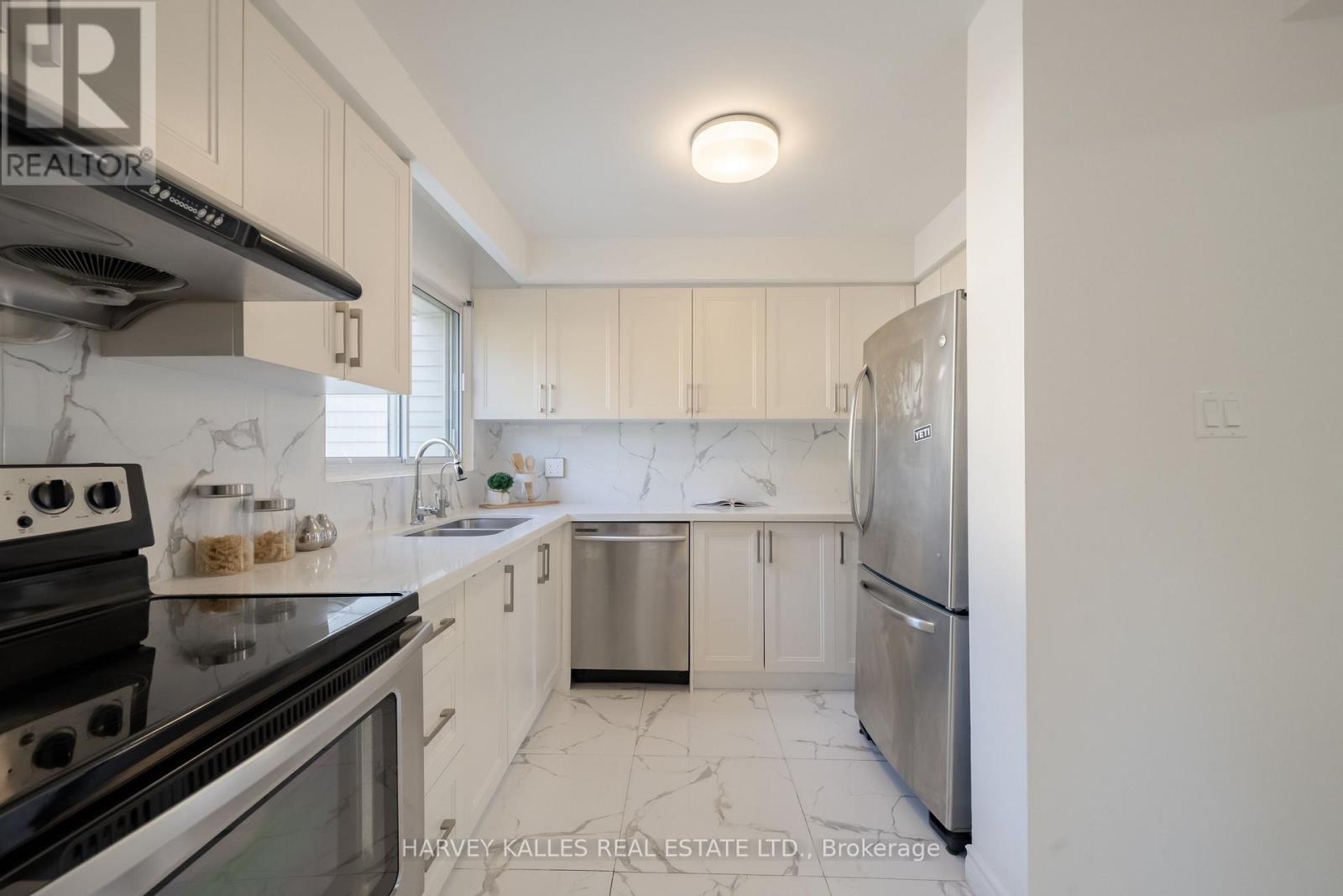 102 Jenny Wren Way, Toronto, Ontario M2H 2Z2 - Photo 23 - C13783674