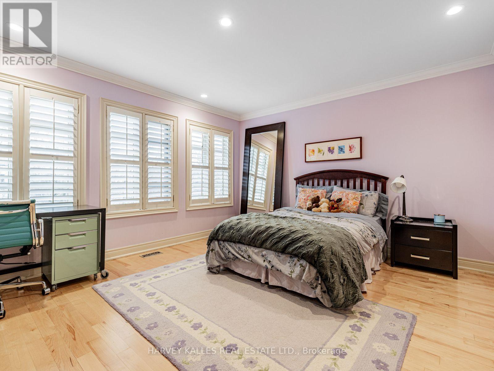 55 Viewmount Avenue, Toronto, Ontario M6B 1T2 - Photo 34 - C13786194