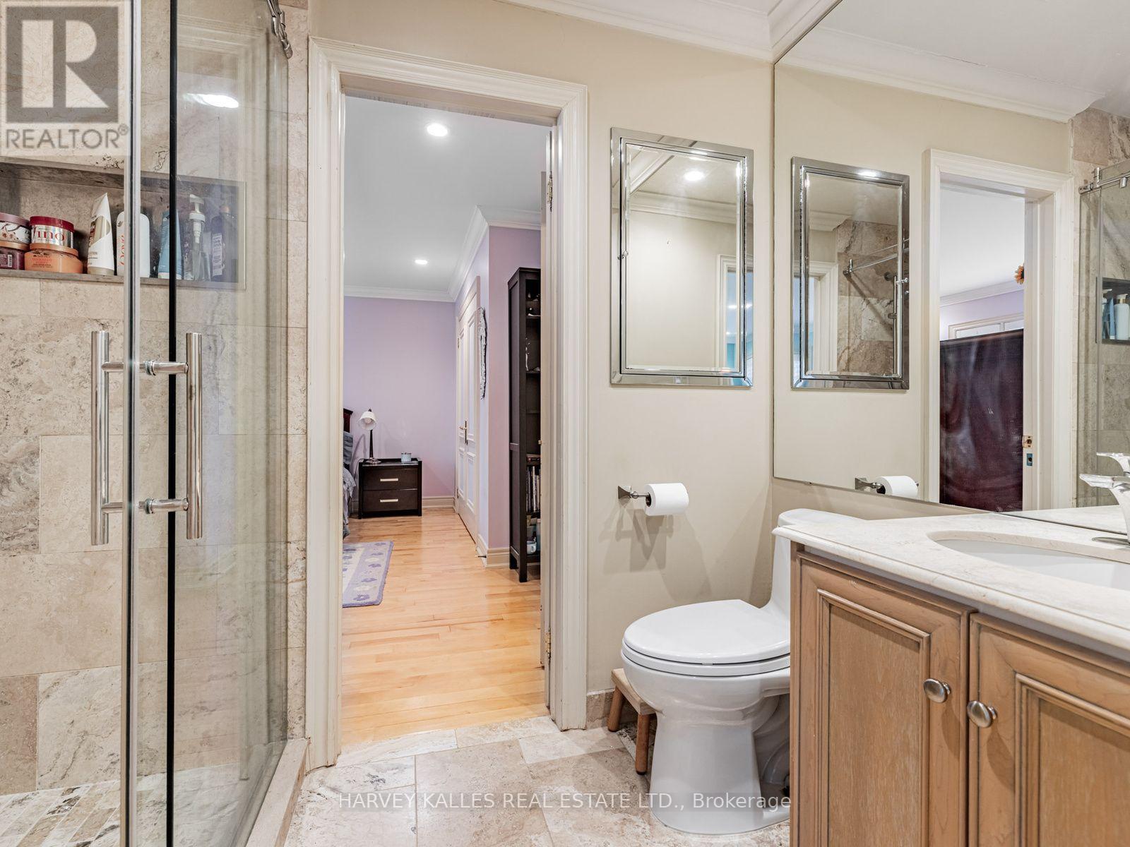 55 Viewmount Avenue, Toronto, Ontario M6B 1T2 - Photo 35 - C13786194