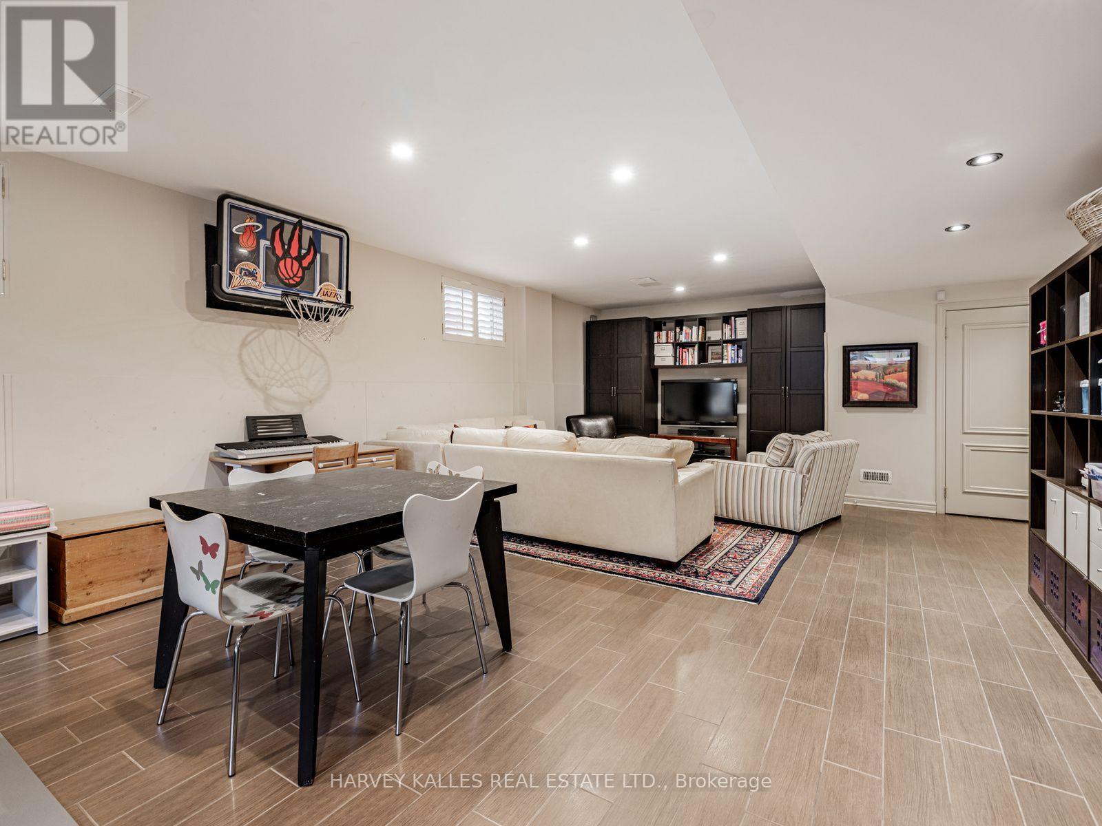 55 Viewmount Avenue, Toronto, Ontario M6B 1T2 - Photo 36 - C13786194