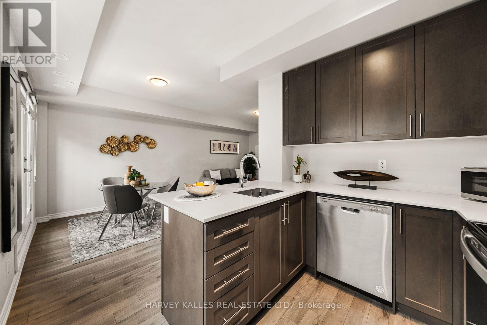 324 - 349 Wheat Boom Drive, Oakville, Ontario  L6H 7X5 - Photo 12 - W13786344