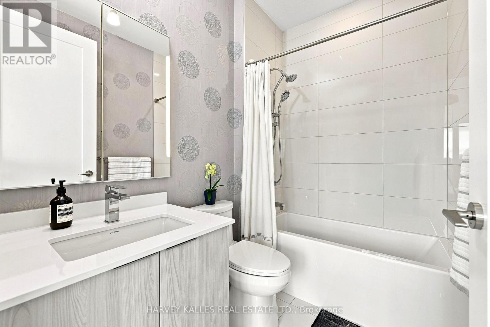 Ph6 - 1 Belsize Drive, Toronto, Ontario  M4S 0B9 - Photo 31 - C13786532