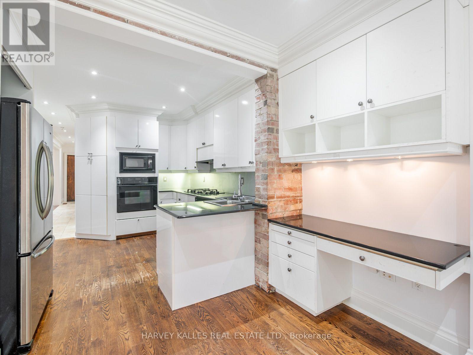 67 Warren Road, Toronto, Ontario M4V 2R9 - Photo 12 - C13786652