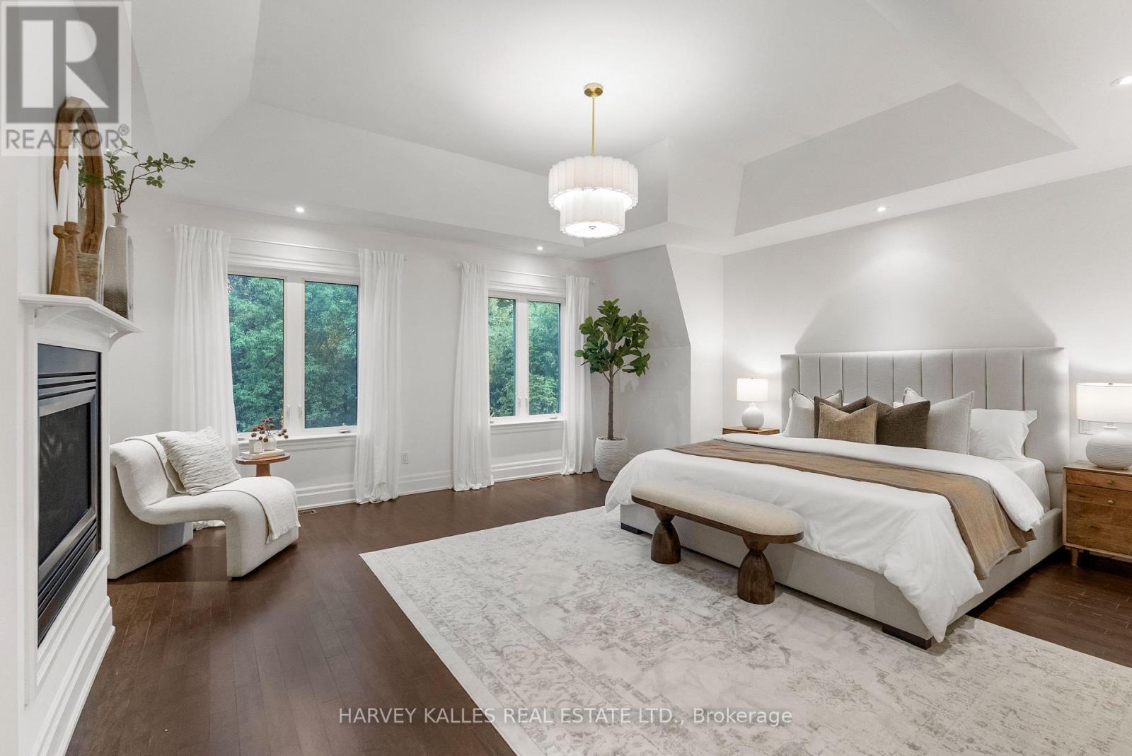 121 Johnston Avenue, Toronto, Ontario  M2N 1H1 - Photo 18 - C13786852