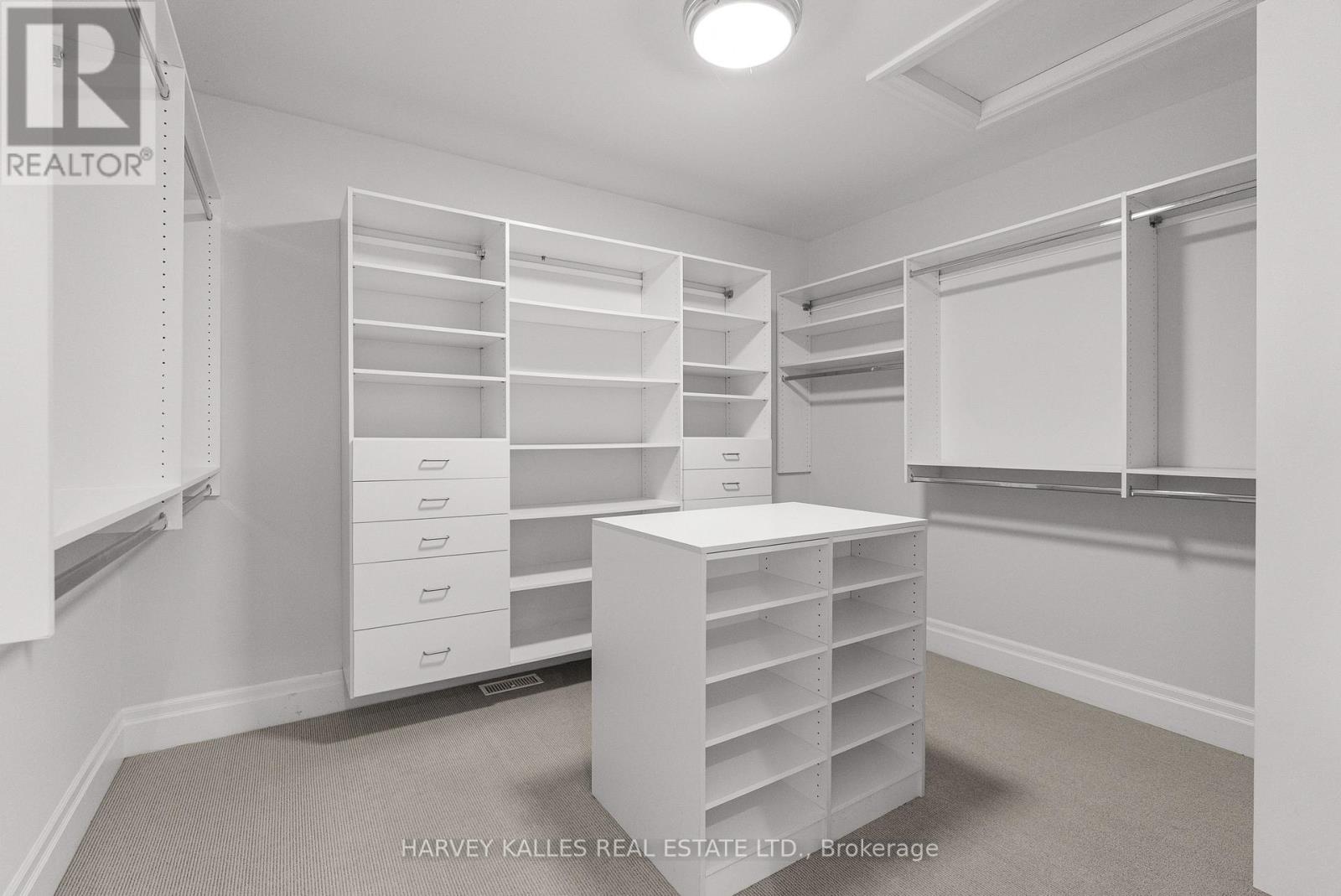 121 Johnston Avenue, Toronto, Ontario  M2N 1H1 - Photo 27 - C13786852