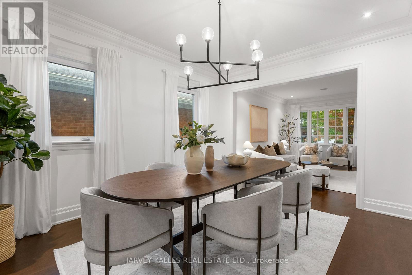 121 Johnston Avenue, Toronto, Ontario  M2N 1H1 - Photo 8 - C13786852