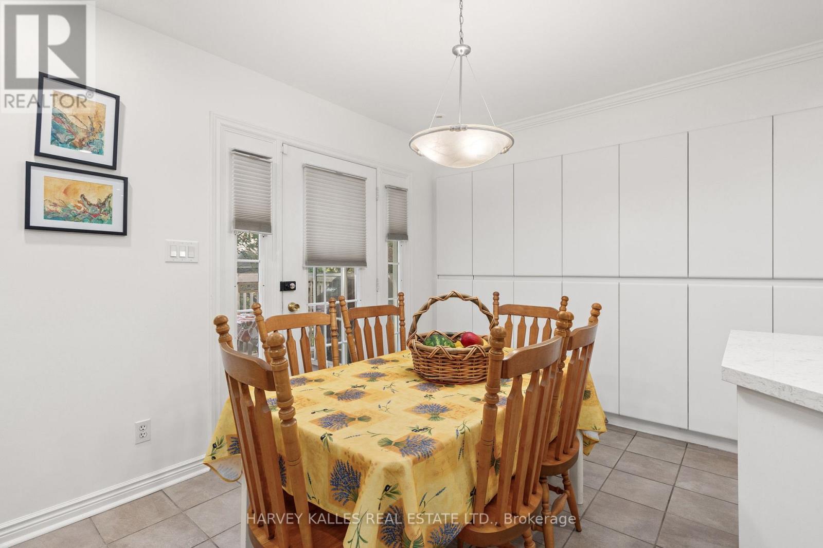 52 Park Hill Road, Toronto, Ontario M6C 3N1 - Photo 14 - C13787200