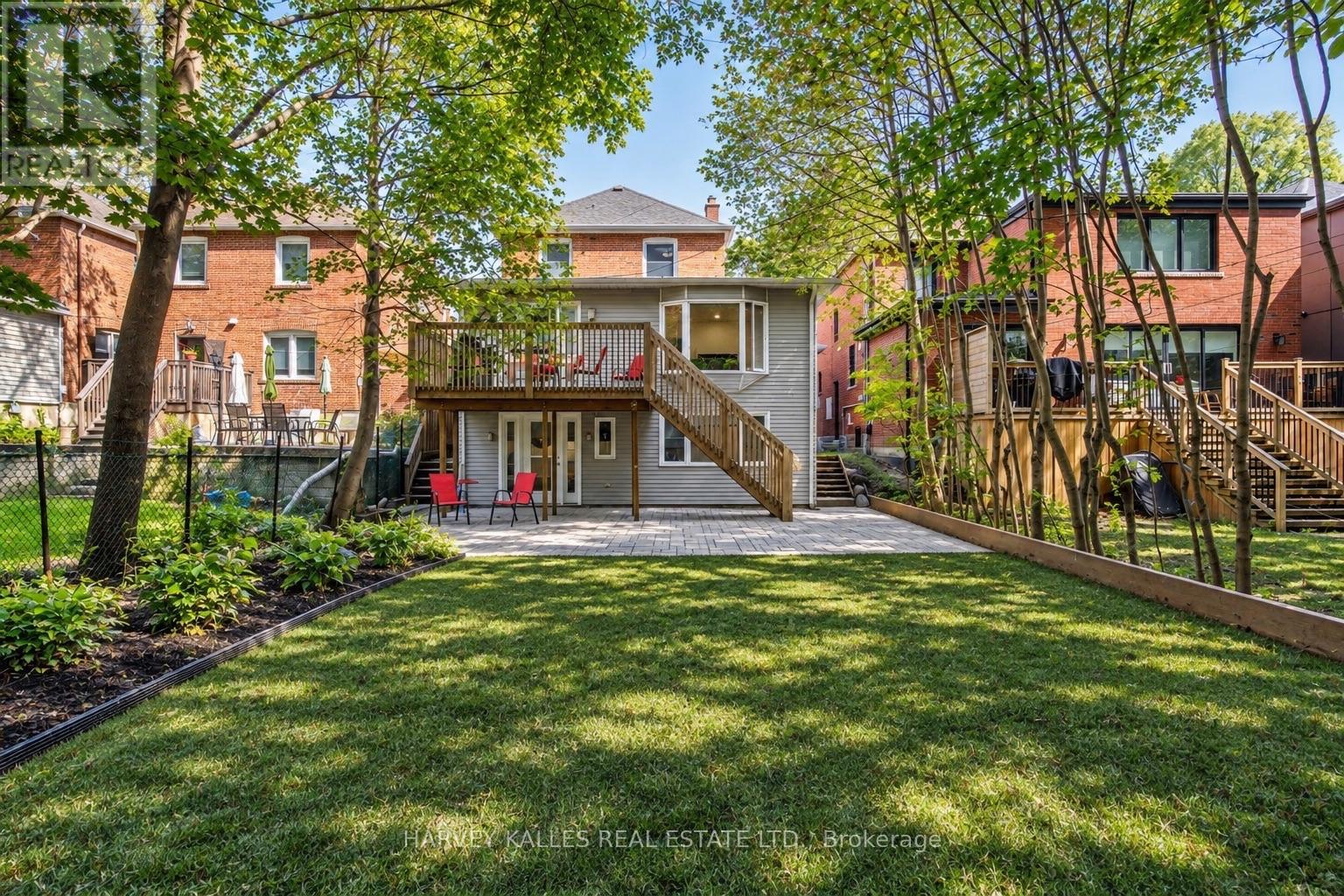 52 Park Hill Road, Toronto, Ontario M6C 3N1 - Photo 2 - C13787200