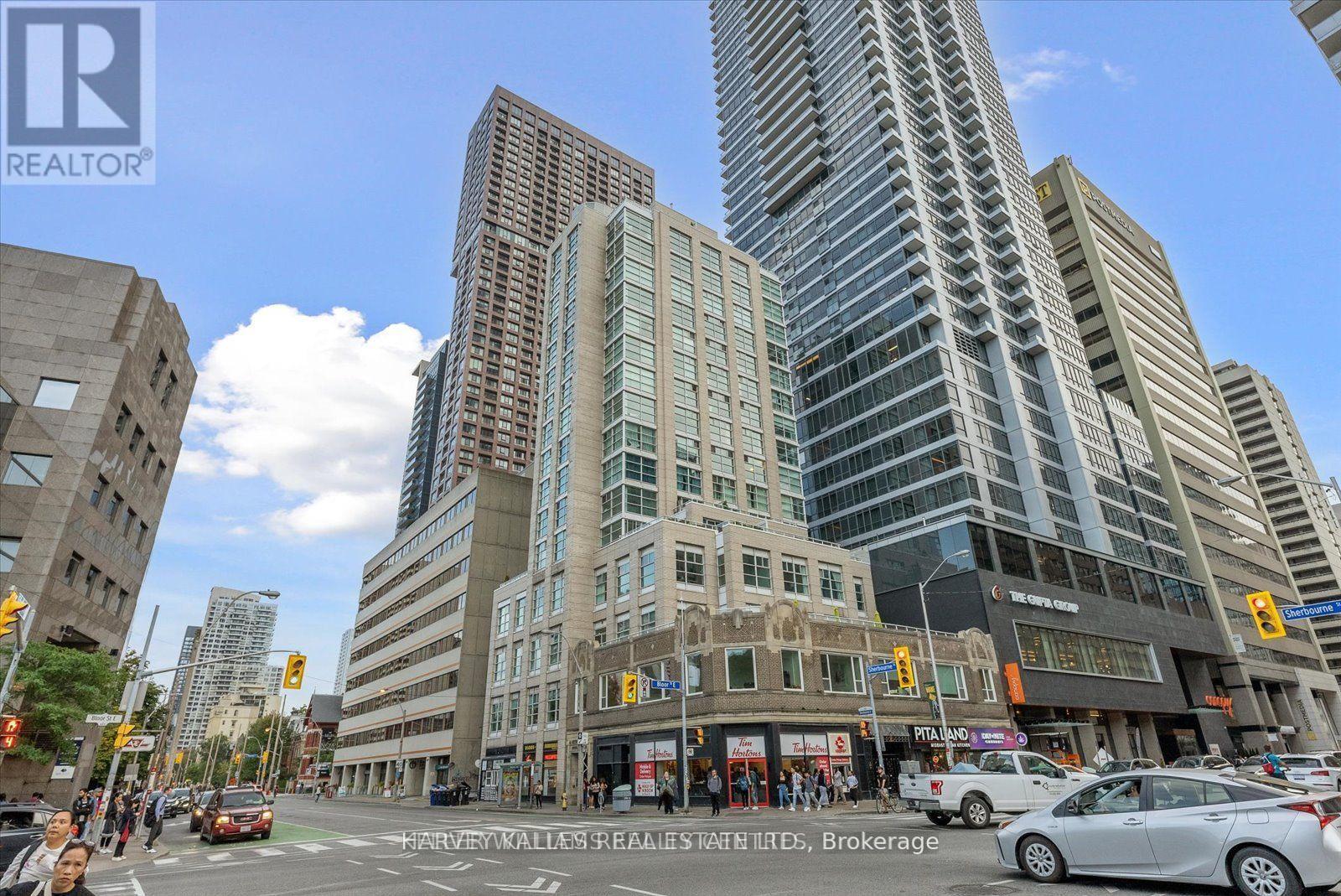PH03 - 409 BLOOR STREET W, Toronto, Ontario