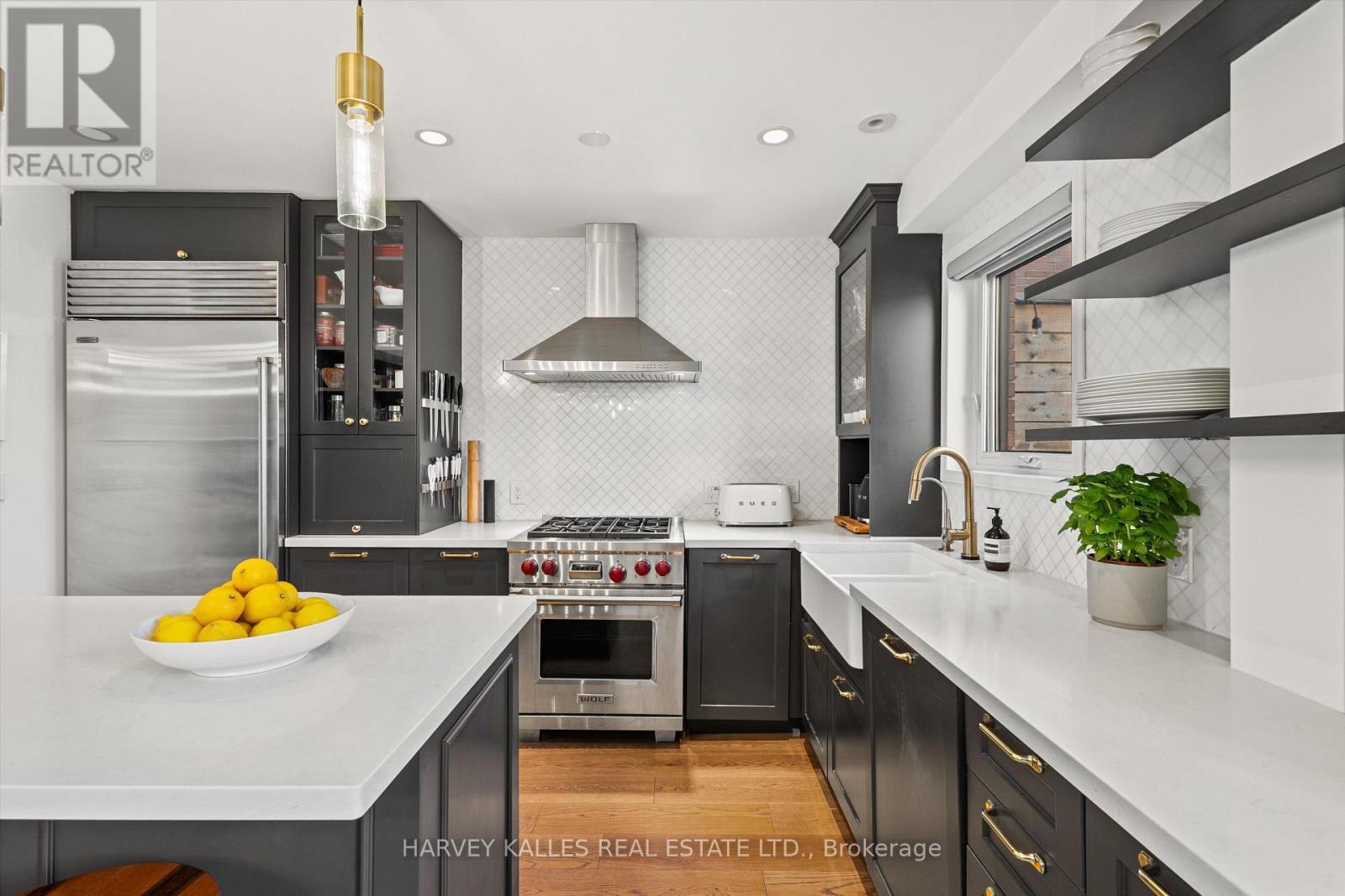 80 Fifth Street, Toronto, Ontario M8V 2Z3 - Photo 18 - W13790498