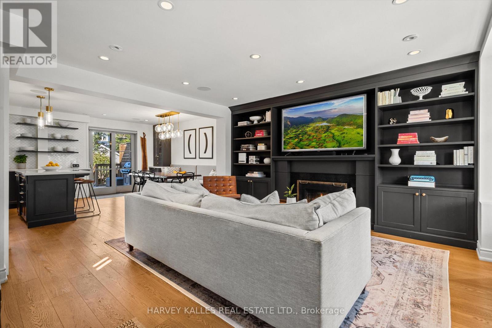 80 Fifth Street, Toronto, Ontario M8V 2Z3 - Photo 6 - W13790498