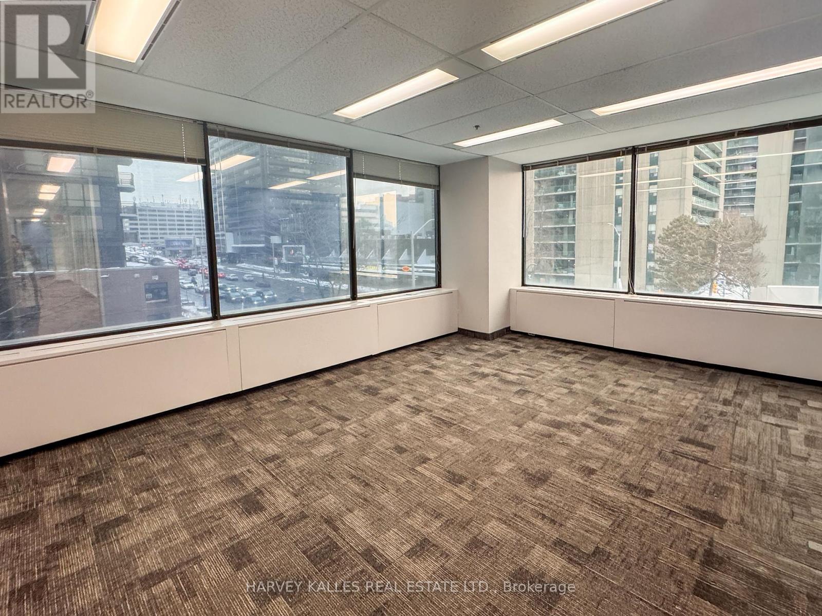 301 - 45 Sheppard Avenue E, Toronto, Ontario M2N 5N1 - Photo 2 - C13790758
