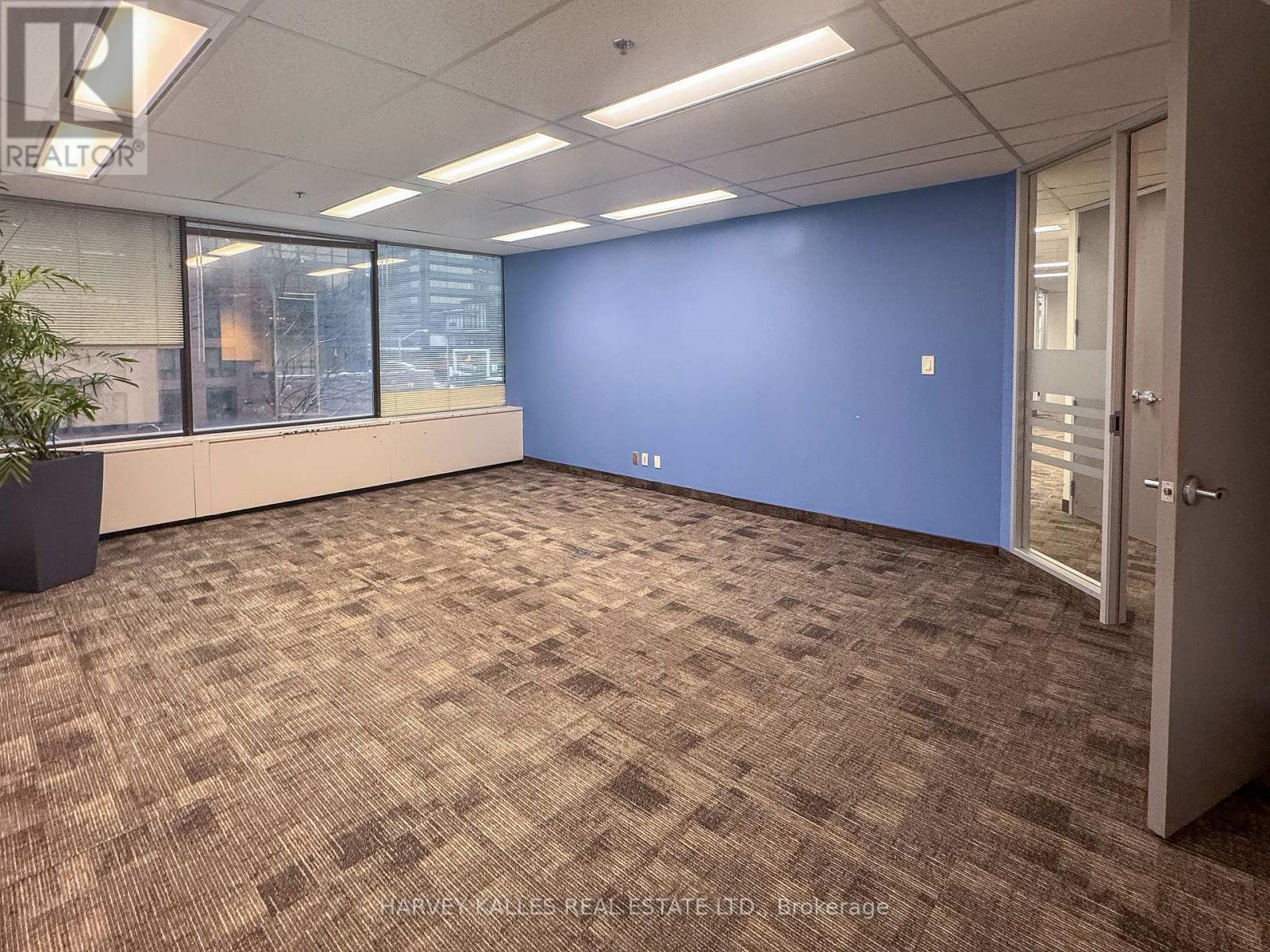 301 - 45 Sheppard Avenue E, Toronto, Ontario M2N 5N1 - Photo 3 - C13790758