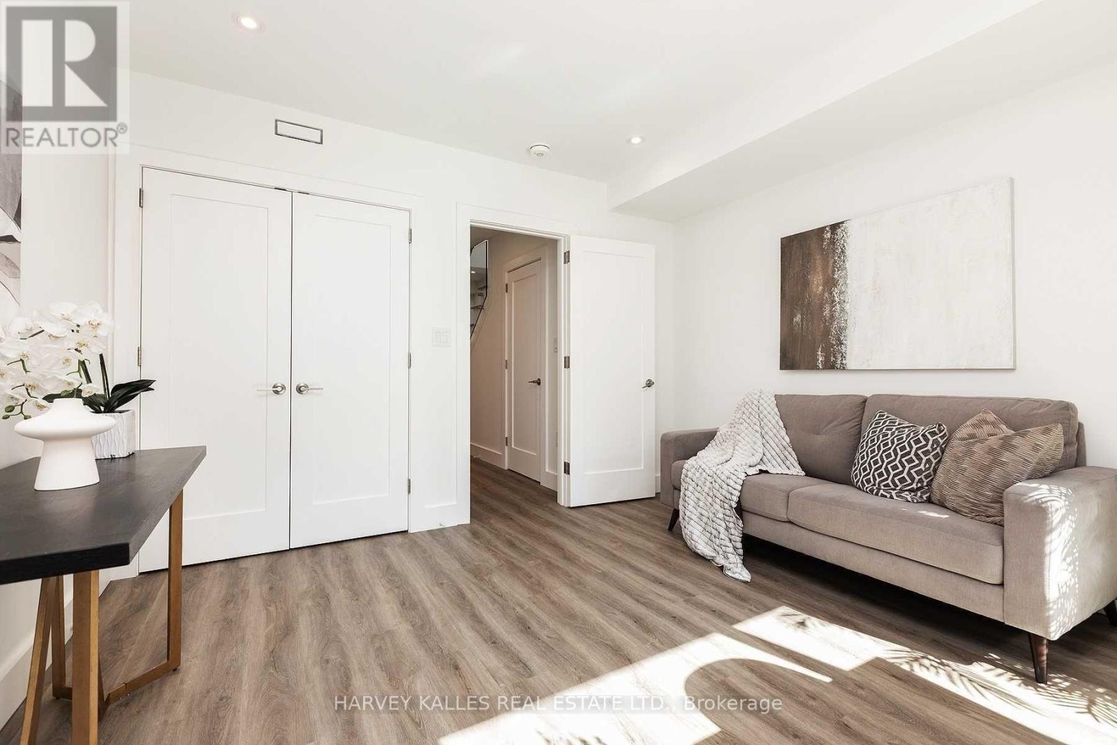 165r Wychwood Avenue, Toronto, Ontario M6C 2T4 - Photo 28 - C13790844